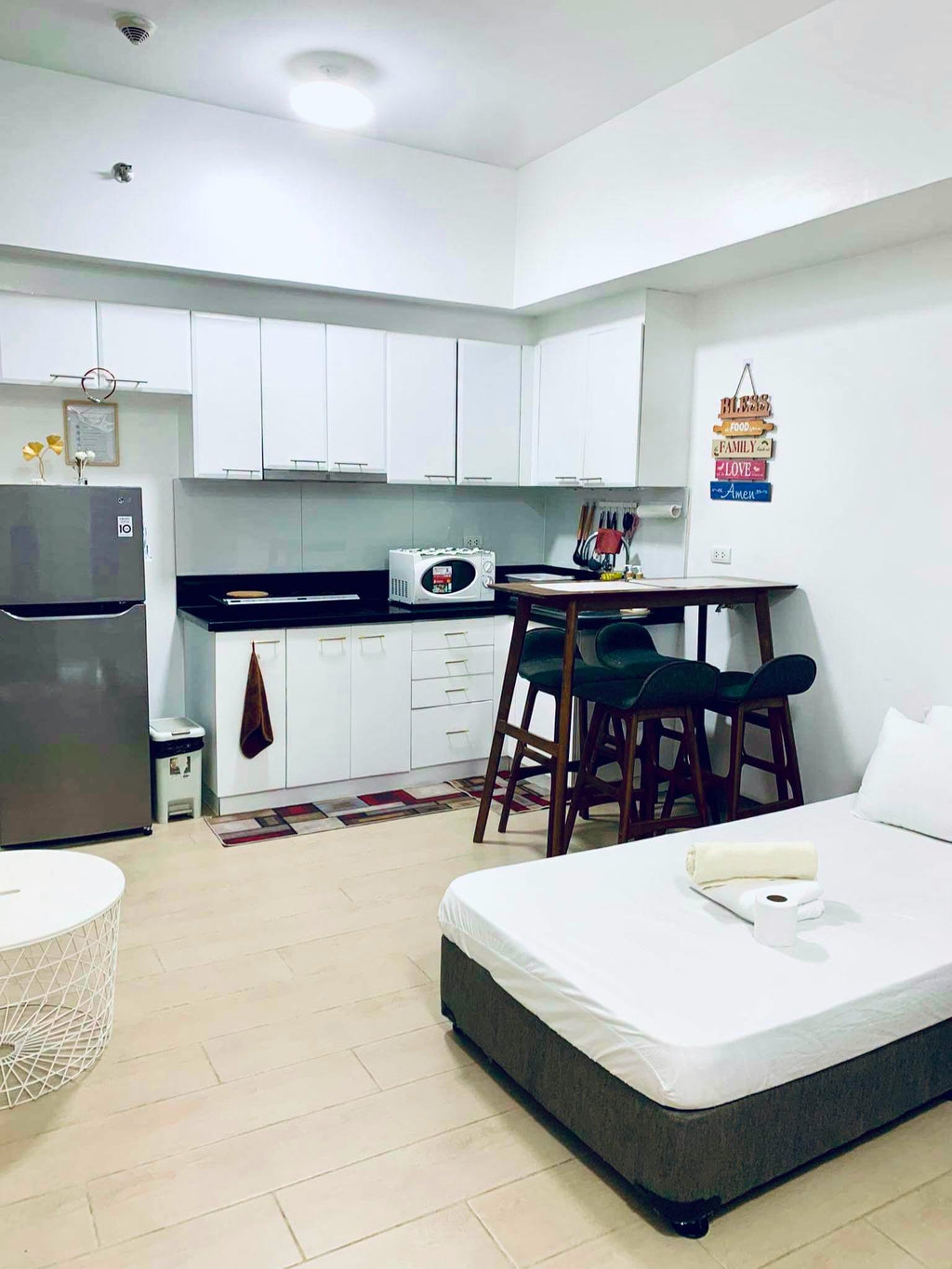 SKD RENTALS | Venice Luxury Residences Premium Stay - Monthly