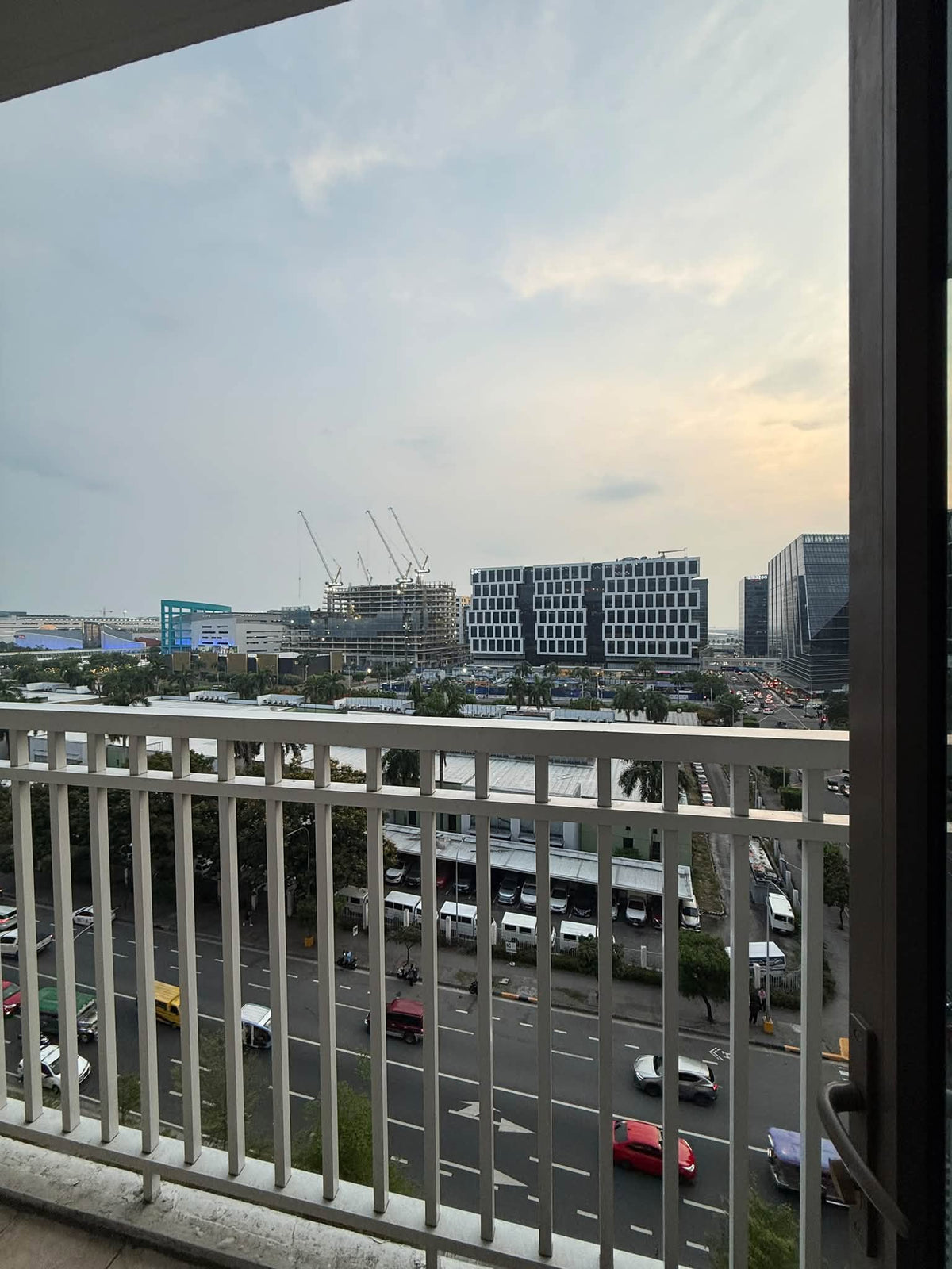SKD RENTALS | Shore Residences Staycation-Monthly